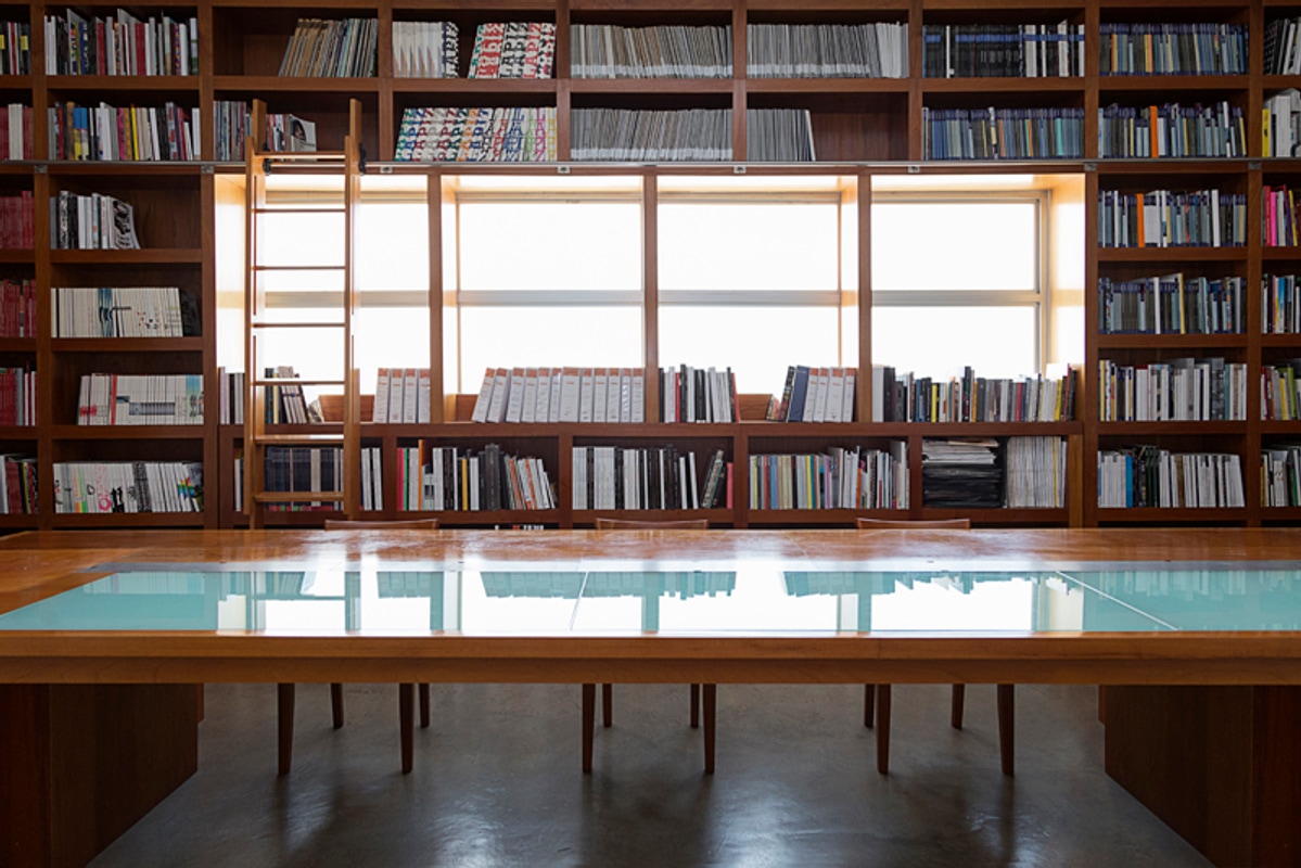 Biblioteca jumex arte contemporaneo 